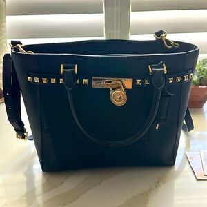 MK Leather Hamilton Traveler Large Studded Tote & Continental Wallet Navy & Gold